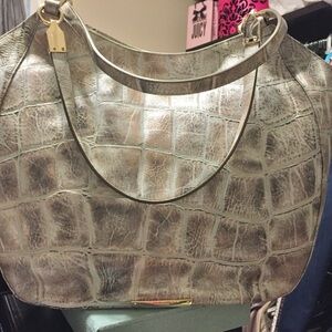 Elegant Crocodile-Embossed Silver Tote Bag
